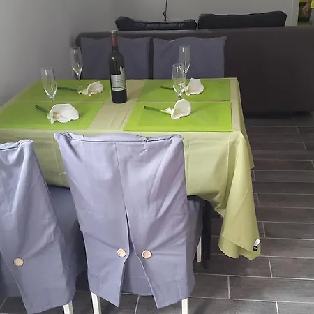 New Lux Kala Apartment