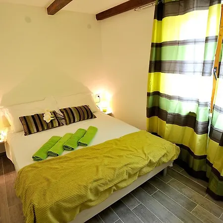 New Lux Kala Apartment *