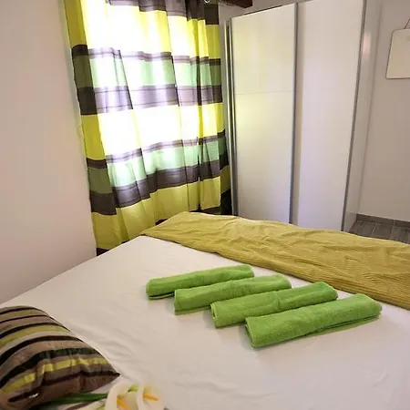 New Lux Kala * פורץ