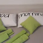 New Lux Kala Apartment *