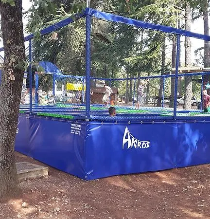 New Lux Kala アパート *