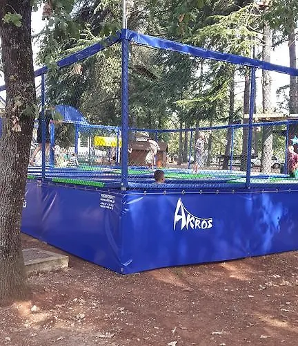 New Lux Kala 公寓 *